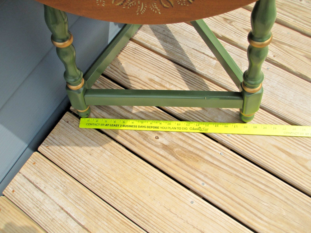 1963 Vintage O’Hearn Silver Maple Clover Drop Leaf Side End Table Gold Stencil