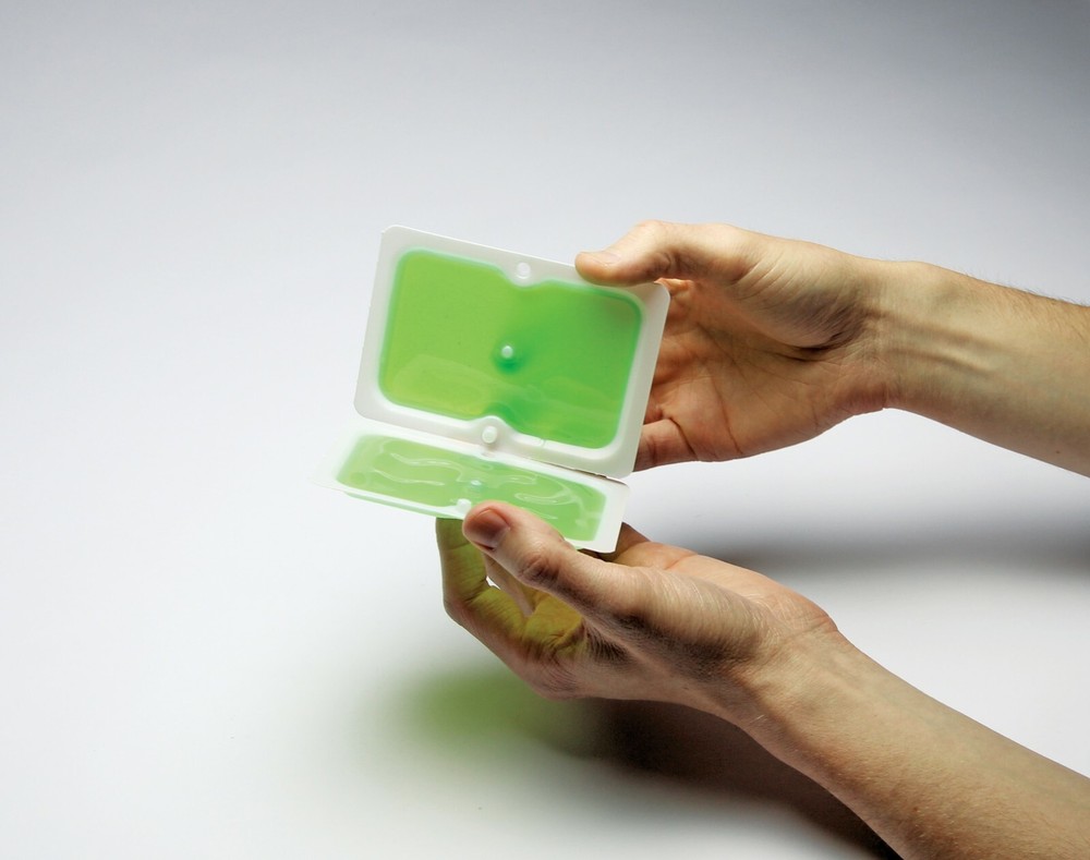 Tomcat Super Hold Glue Traps Mouse Size