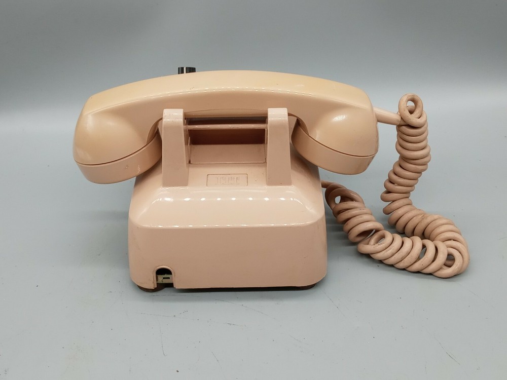 SSC Radio Dispatch Phone MODEL 803A4 / ITT /