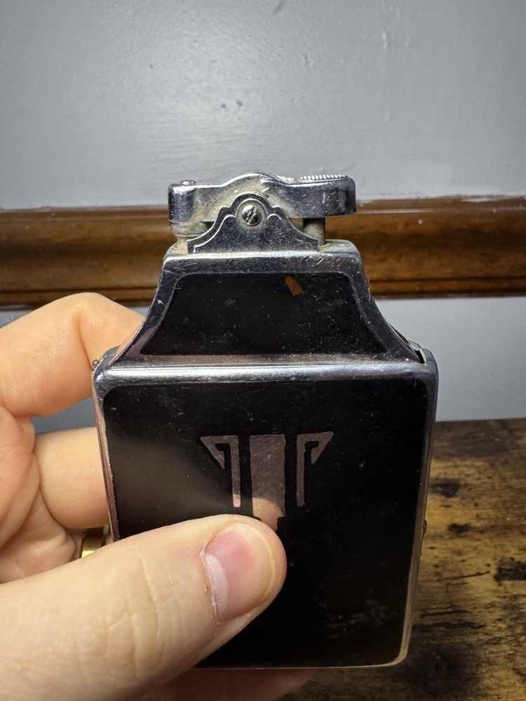 VINTAGE RONSON ART METAL WORKS LIGHTER WITH CIGARETTE CASE - UNTESTED