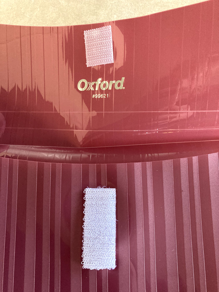 Binder Pocket, Letter-Size, Top-loading, with Closure