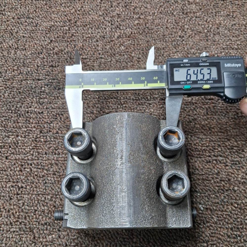 Boring Bar Holder 1 1/4" ID *Nice Shape*