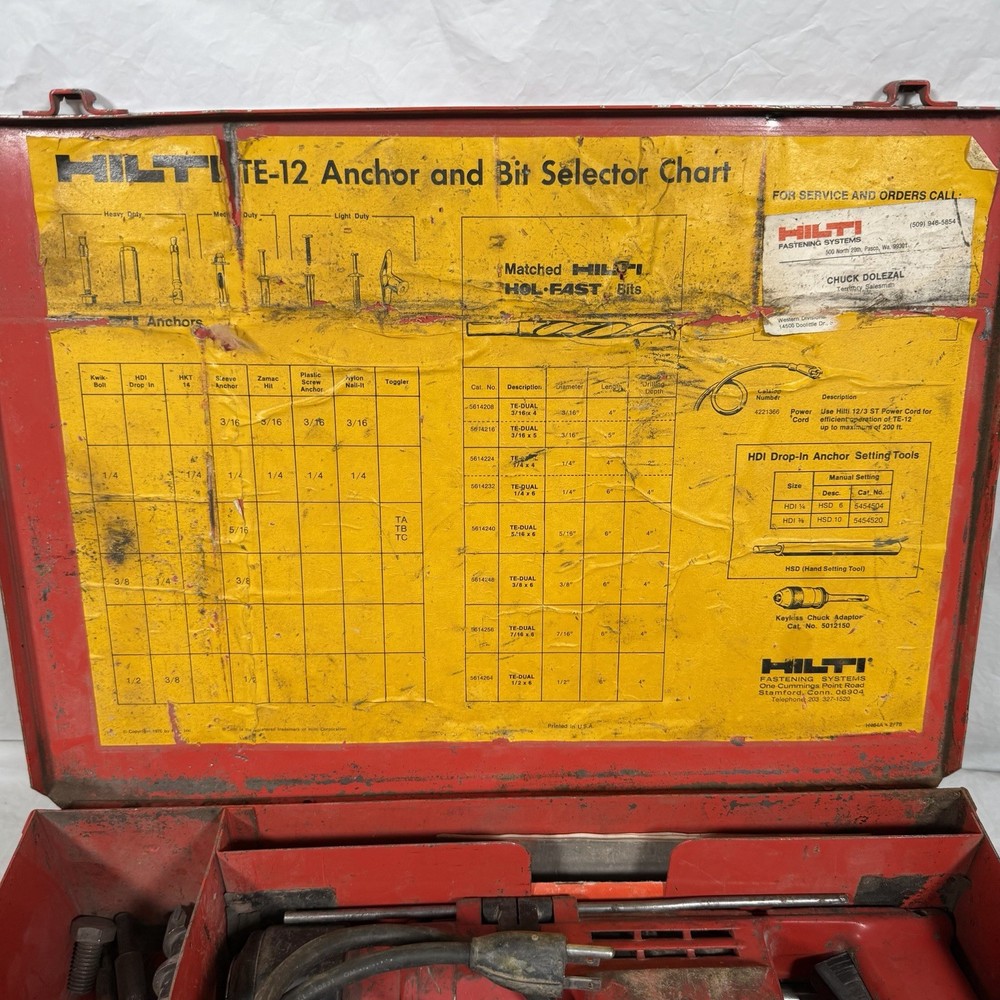 HILTI HAMMER DRILL MODEL TE 12 W/ HARD CARRYING CASE AND DRILL BITS Working