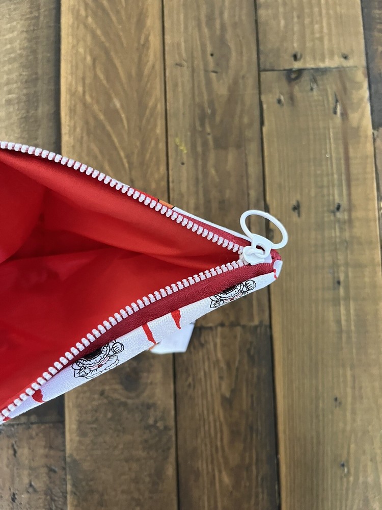 Handmade IT makeUp Pouch Zipper NWOT