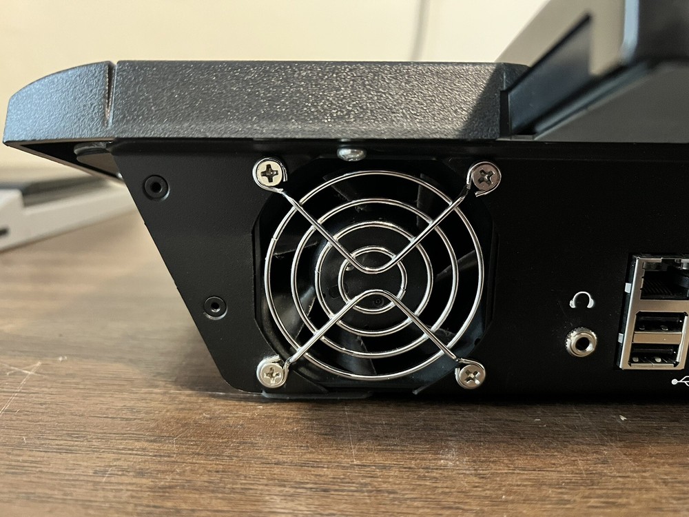 Grass Valley GV Director Panel 761052900 With 8.5" Display & Intel Core i5 CPU