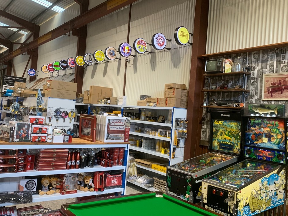 QUALITY SOLID BRASS Pool Snooker Billiard Table Pocket Brackets Corner Irons