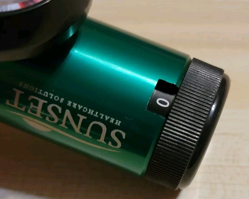 Sunset Healthcare Solutions RES042 Oxygen Regulator USED