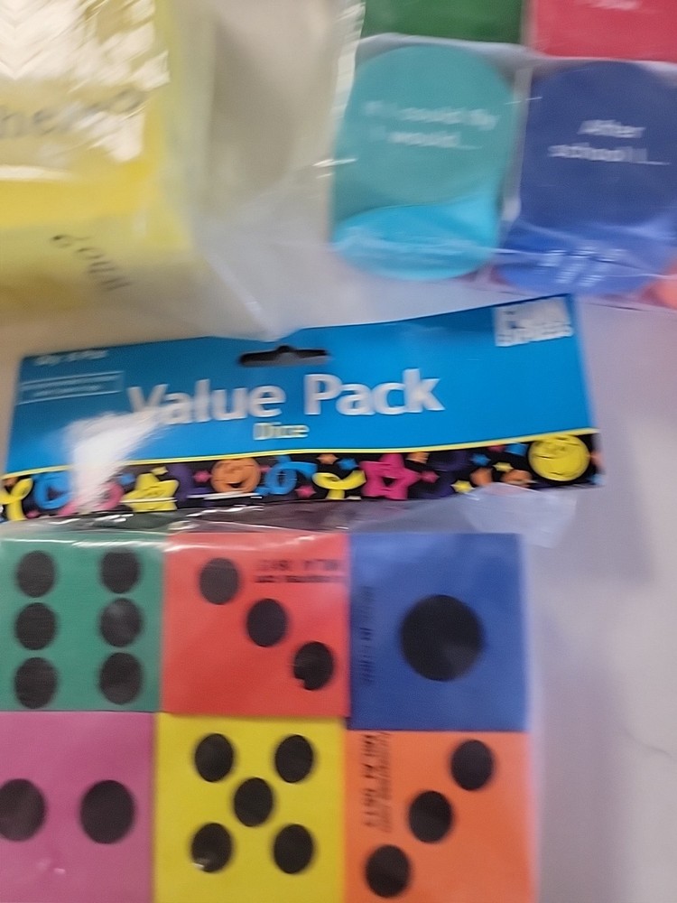 READING COMPREHENSION Soft Foam Question Cubes GROUPS TEACHERS GROUP LEARNING
