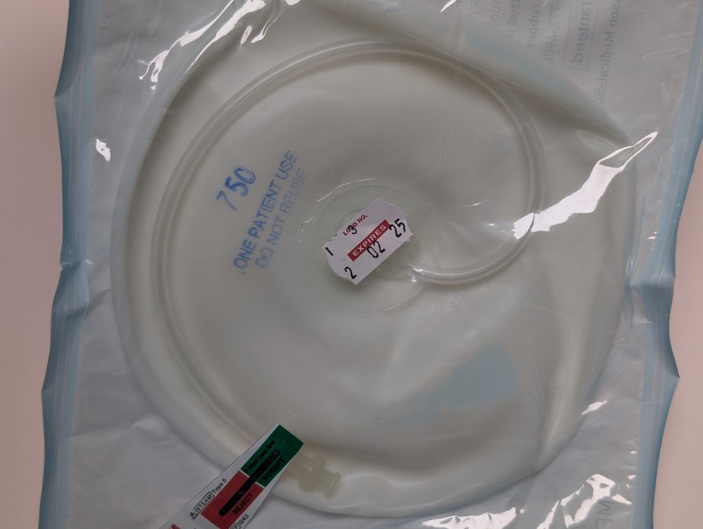 2 pcs. MENTOR 750CC & 600CC Silicon Sizer (USED).