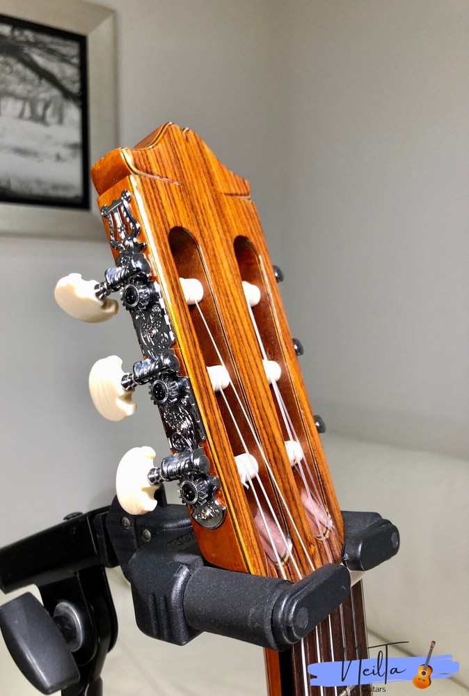 Morris M-25 Classsical Guitar 1978