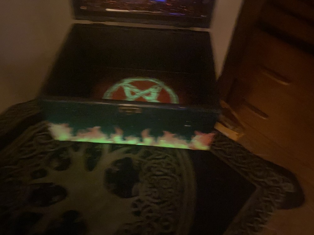 Large Witch Travel Altar