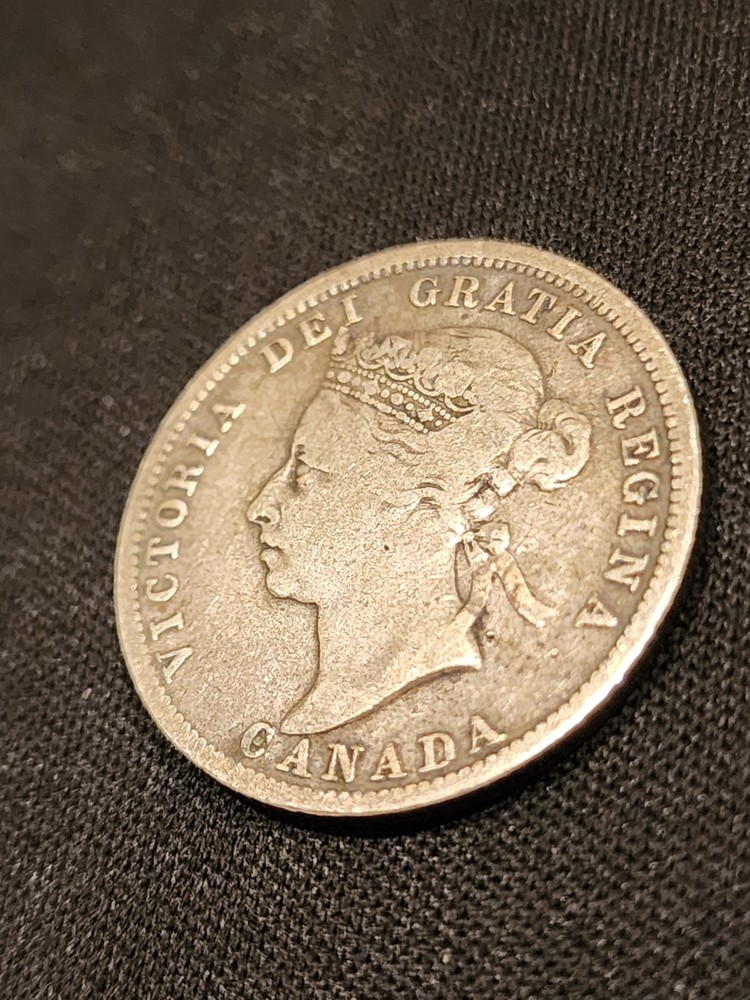 1901 Canada 25 Cents Silver Coin