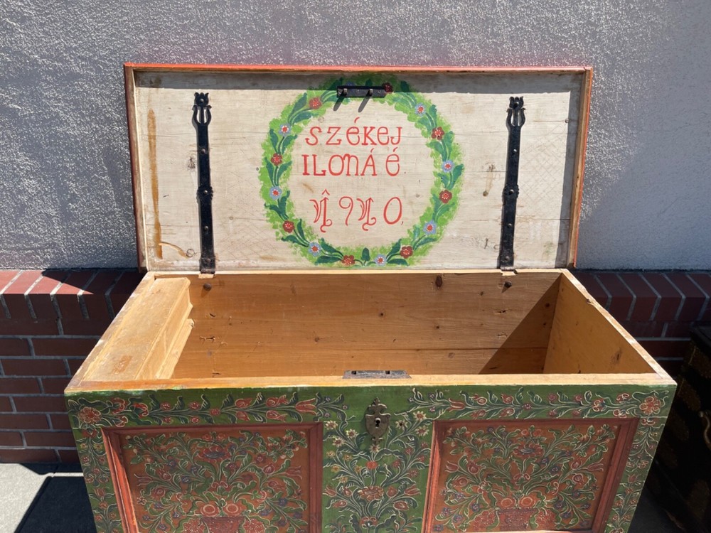 Hand Painted Trunk Romanian Fold Art 1910