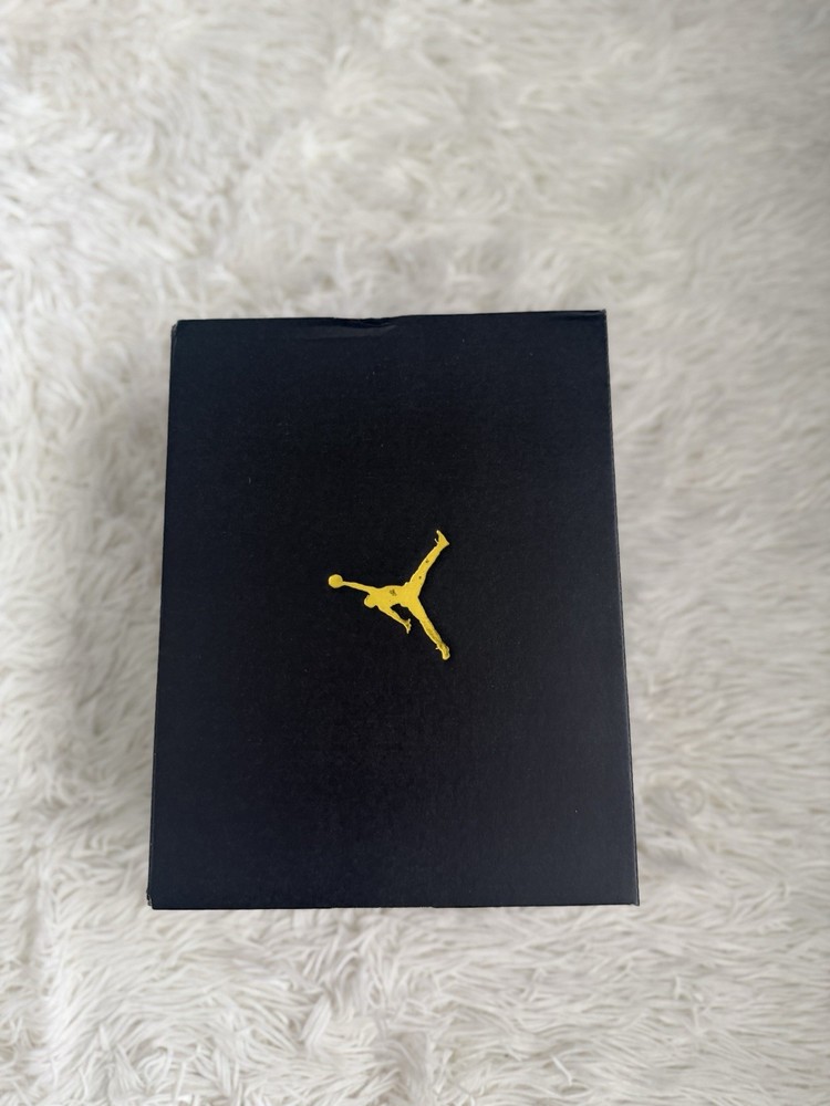 NIKE Jordan 1 Low ALT (PS)  Size 2Y Empty Shoe Box