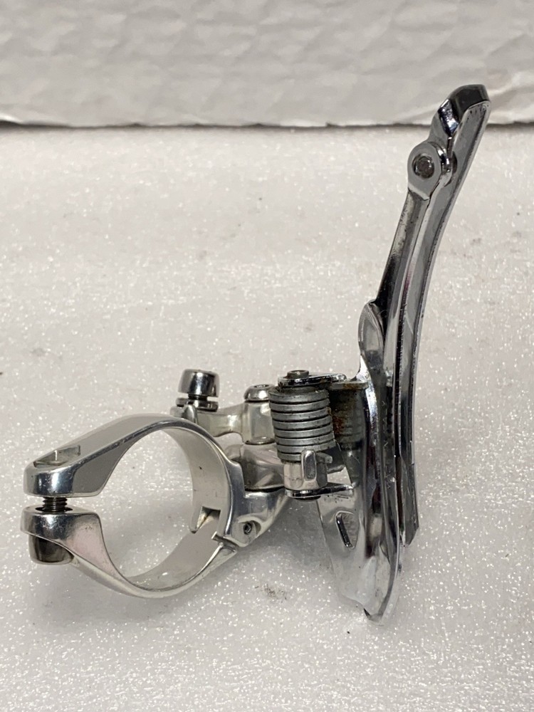CAMPAGNOLO CHORUS Front Derailleur. Clamp On 32
