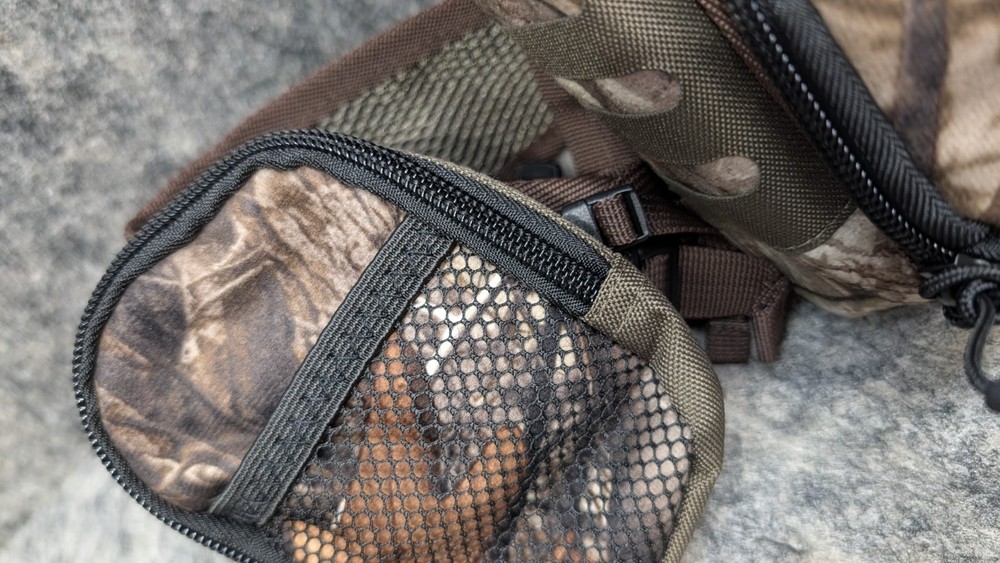 TIDEWE Binocular Harness Chest Pack MOLLE System, 2 Detachable Pouches CAMO
