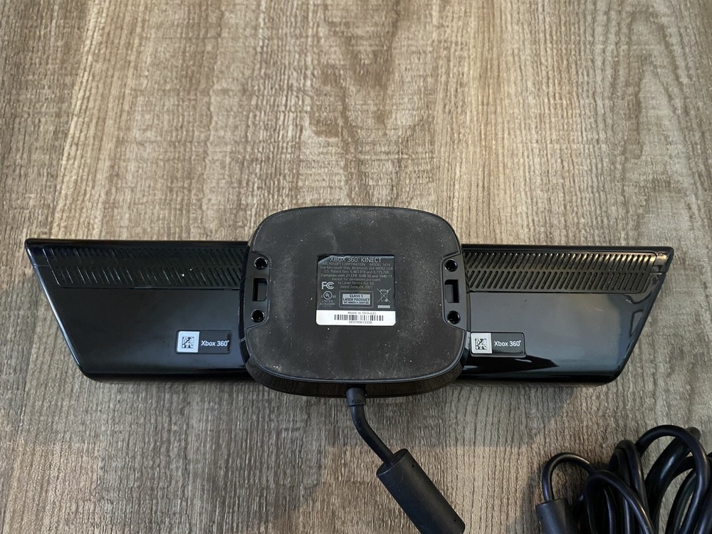 Microsoft Xbox 360 Kinect Sensor Bar - Model 1414 Black