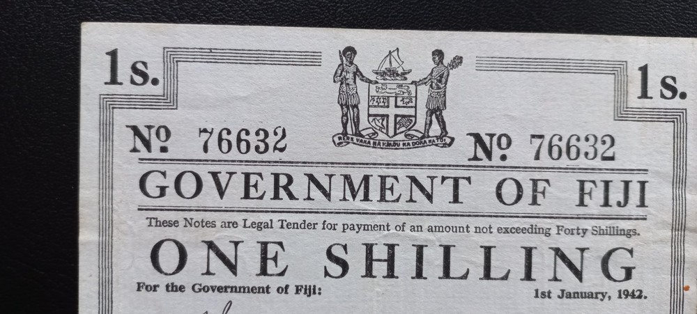 Fiji 1 Shilling, 1942, (P-48a)