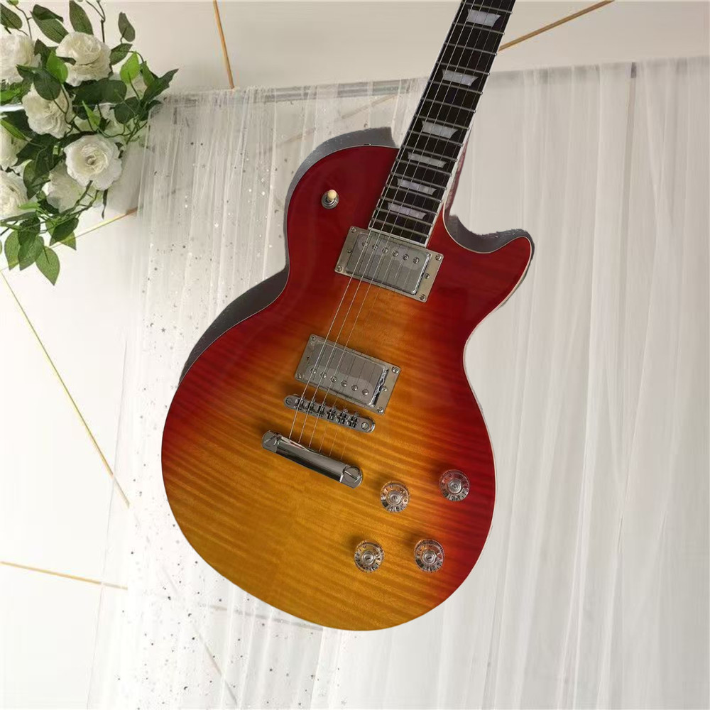 エレキギター、メーカーストレート、高品質、送料無料、6弦、色がきれい、音質が優美、モミジ