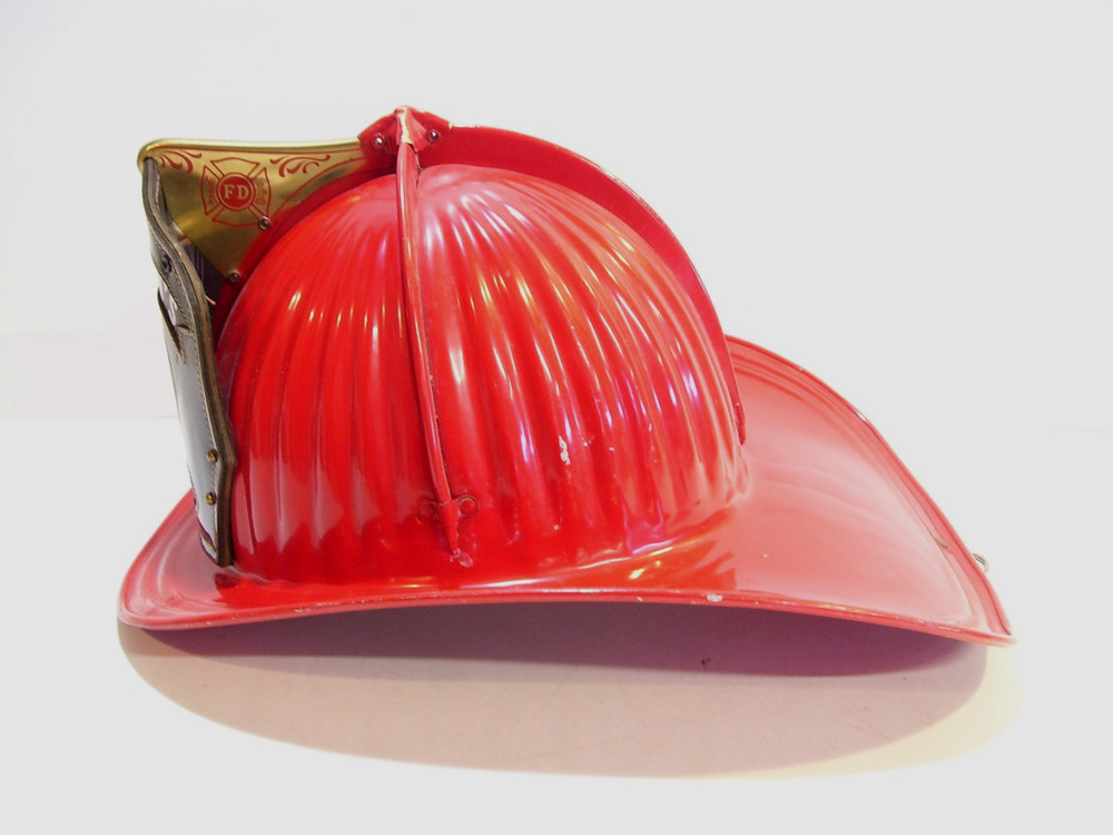 Cairns Senator Fireman's Fund Fire Helmet, Vintage J code 1965