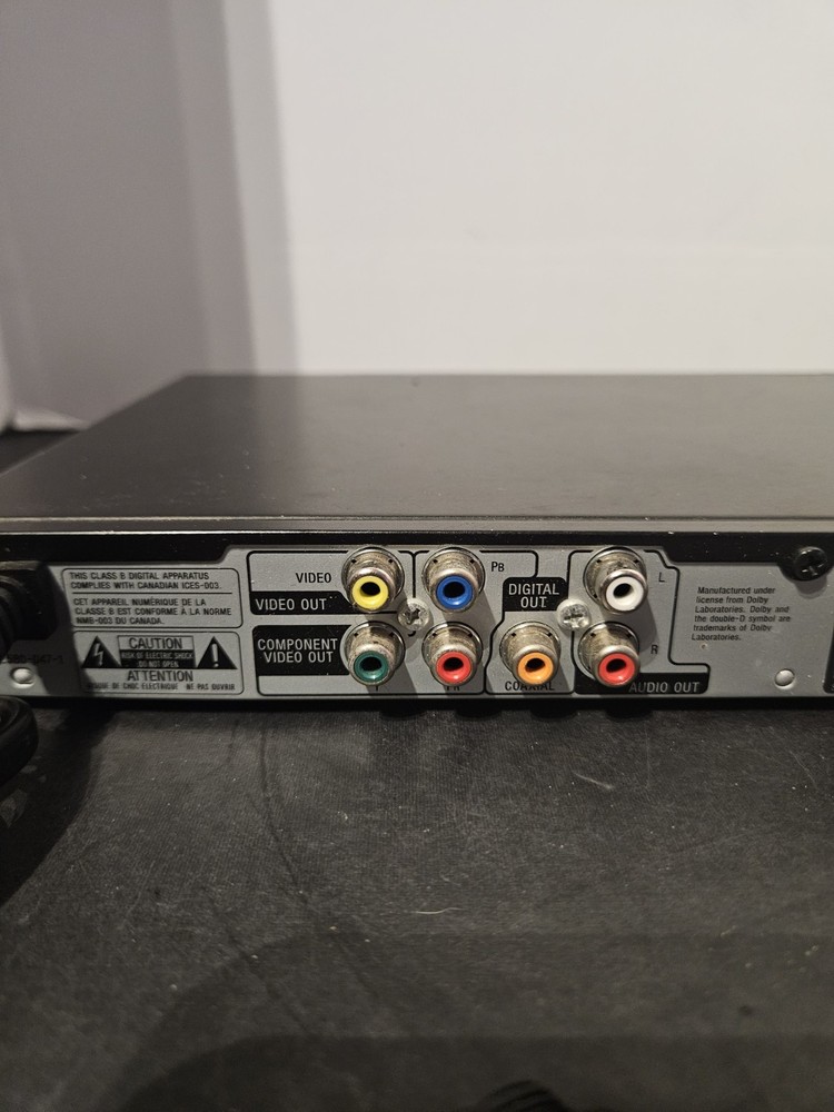 Sony DVP-SR200P DVD Player