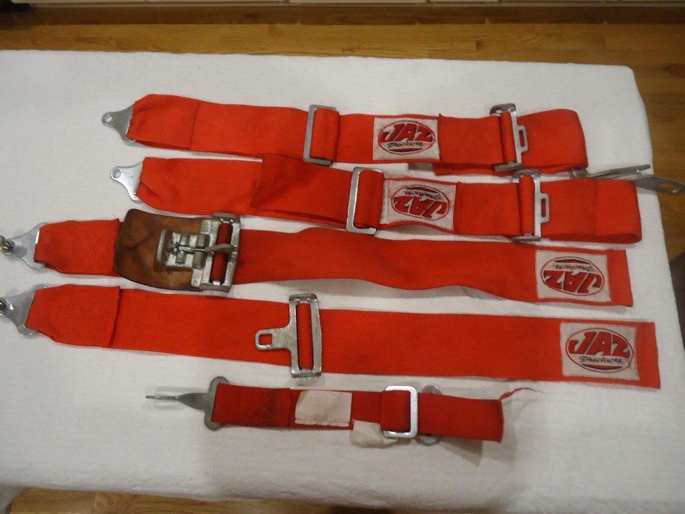 JAZ RACING SEAT BELTS RED
