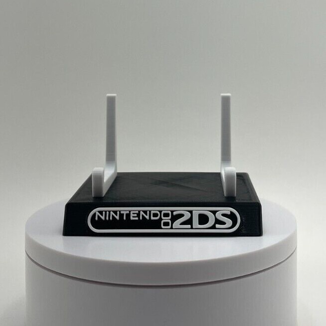 Nintendo 2DS Display/Stand/Holder - DISPLAY ONLY (Customize Colors)