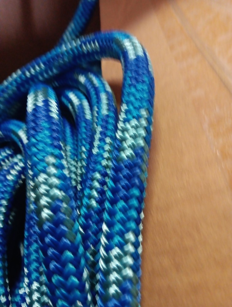 9/16 " x 300 ft. Double Braid-Yacht Braid Polyester Rope. The Blues