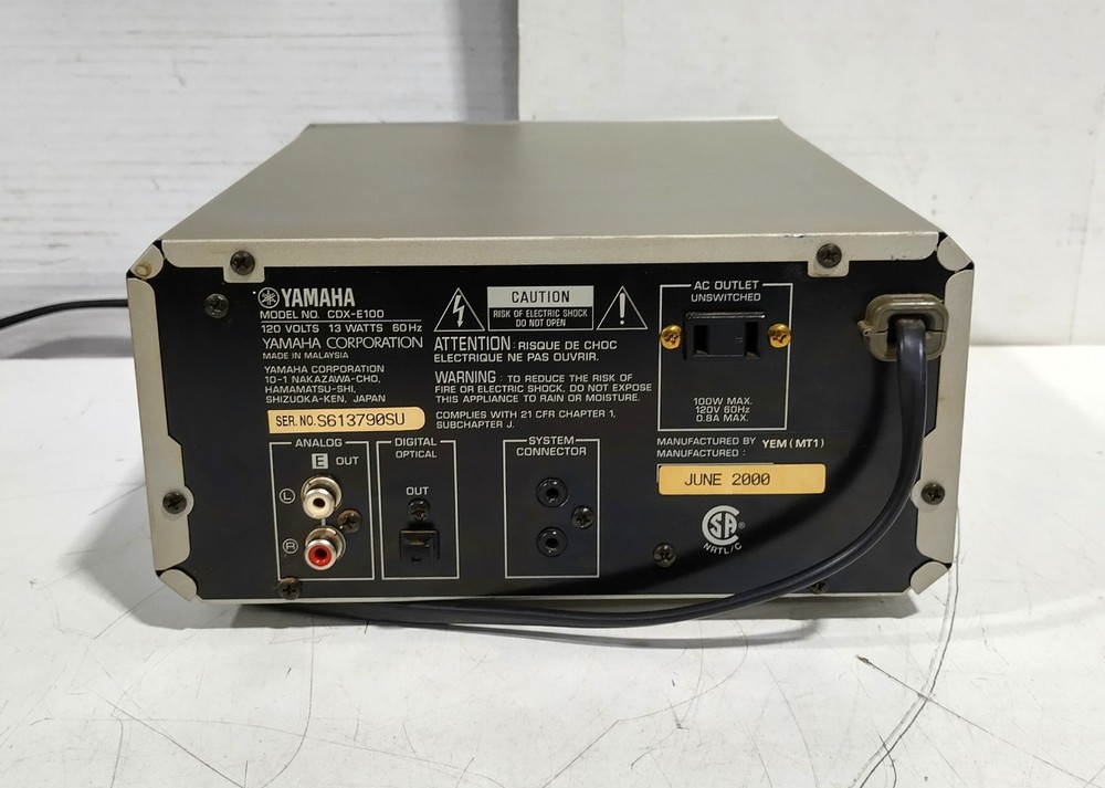 Yamaha CDX-E100 Single Disc Tray Compact Disc Vintage CD Player System