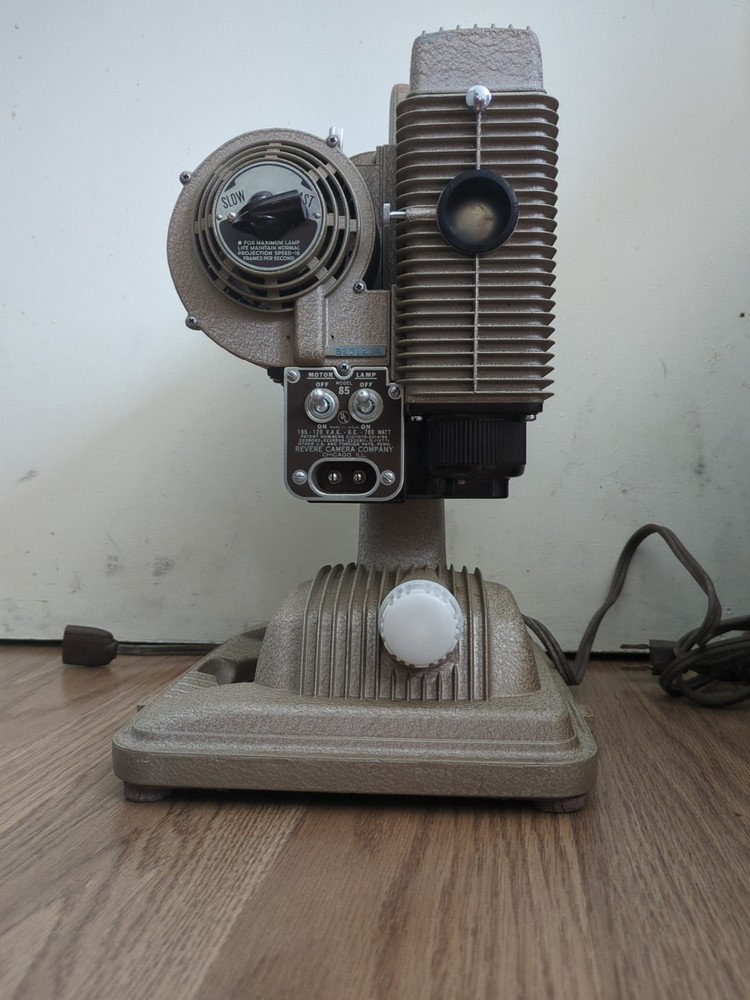 revere Model 85 8mm Projector