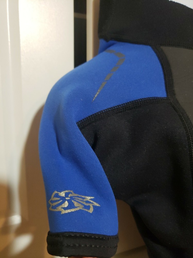 Hyperflex Wetsuit Shorty Youth Size 2 Black Blue Access Back Zip