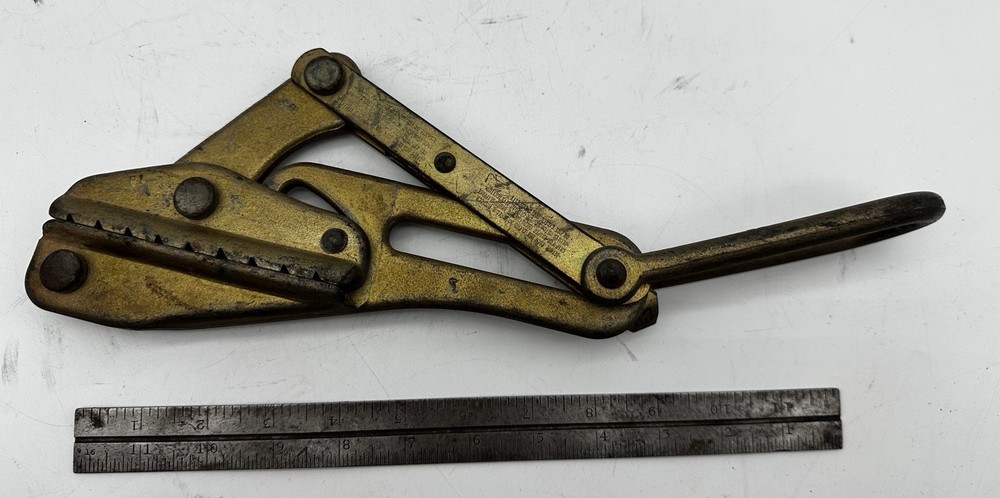 Klein Tools 1611-30 Cable Puller Come Along Hand Winch 4500 lb USA