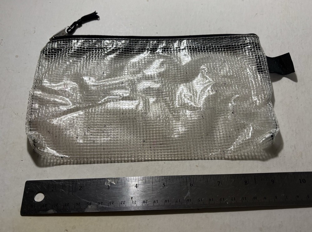 (Used) Blick Mesh Zipper Bag - 5" x 10"