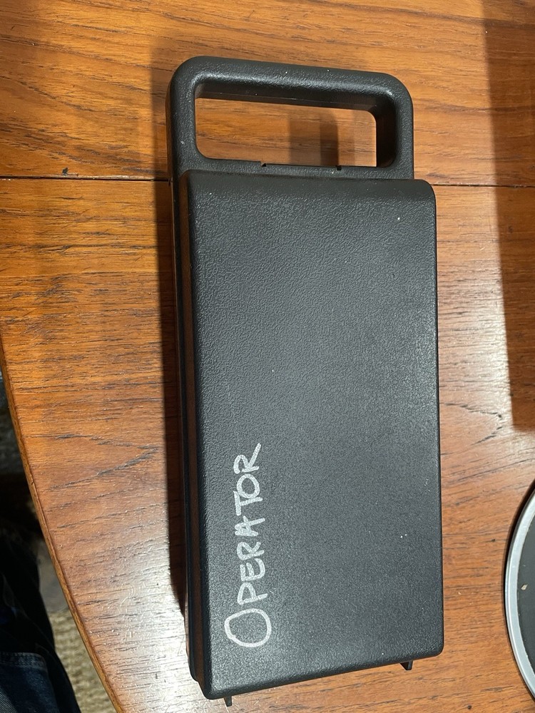 Rare Backup Behringer Ultravoice Dynamic Microphone Hard Wire XLR Connector Case
