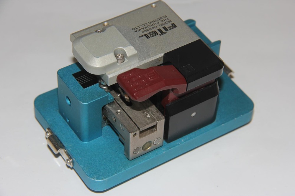 FITEL S324 Optical Fiber Cleaver