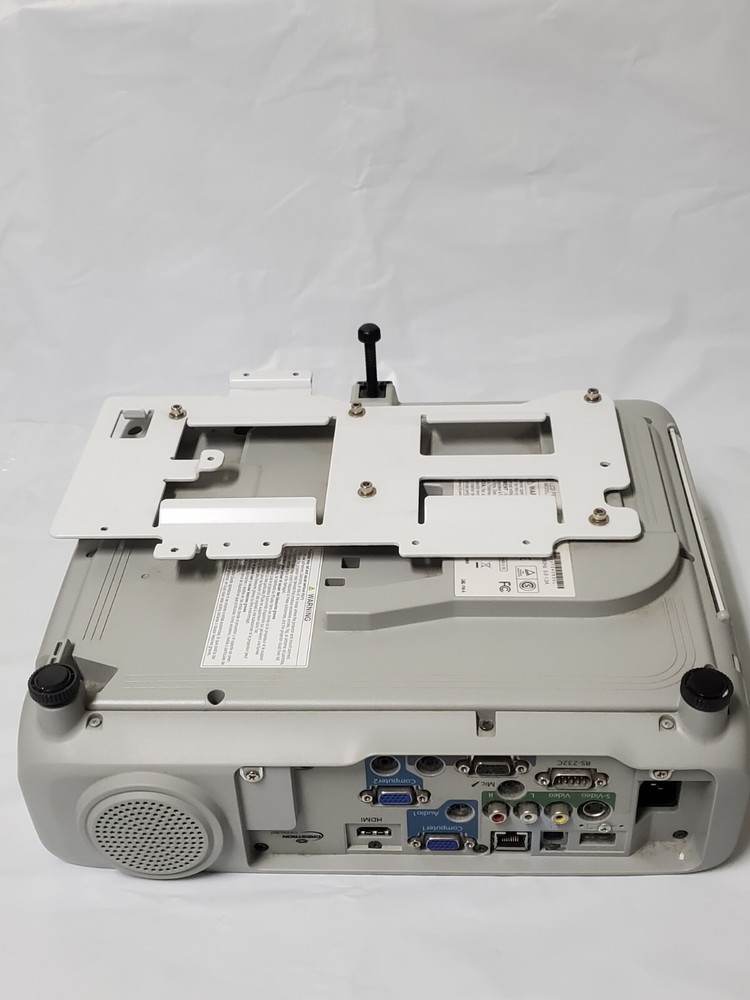 Epson PowerLite 520 Projector 2700/Test Working