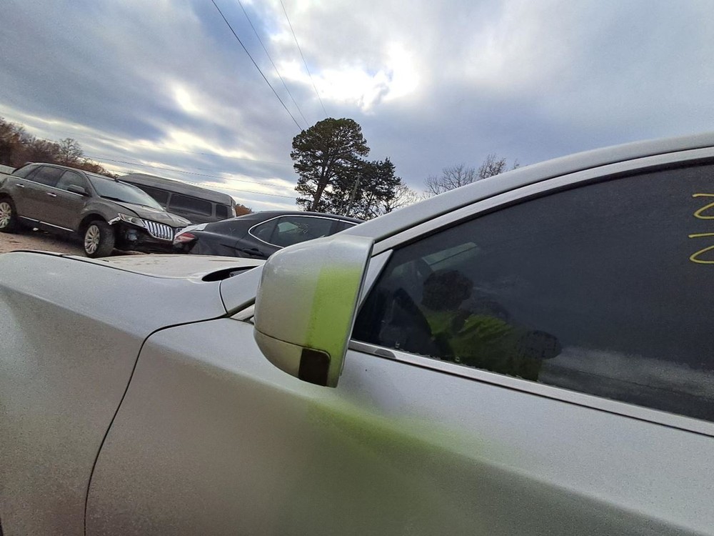 M56 2012 Seat Rear 2655377