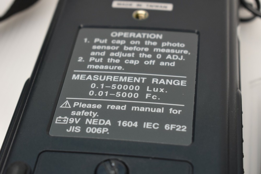 USED GREENLEE DIGITAL LIGHT METER 93-172 WITH CASE