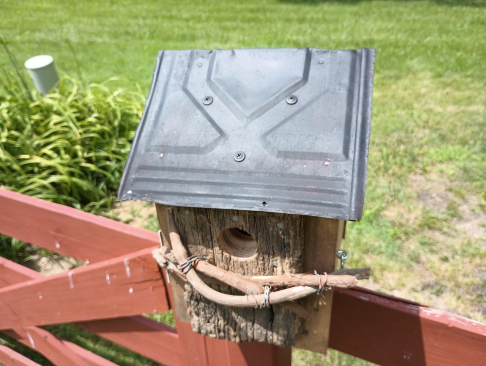 Rustc Handmade BIRDHOUSE using Recycled/Reclaimed Material