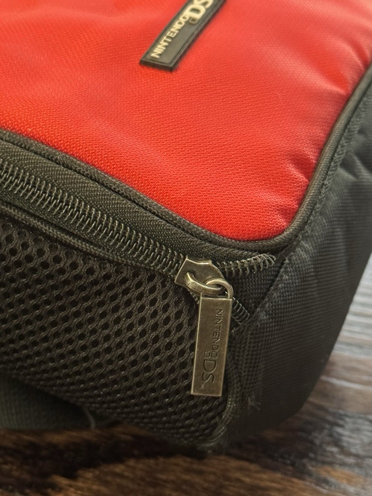 Nintendo DS Carrying Case Backpack Red - Great Condition