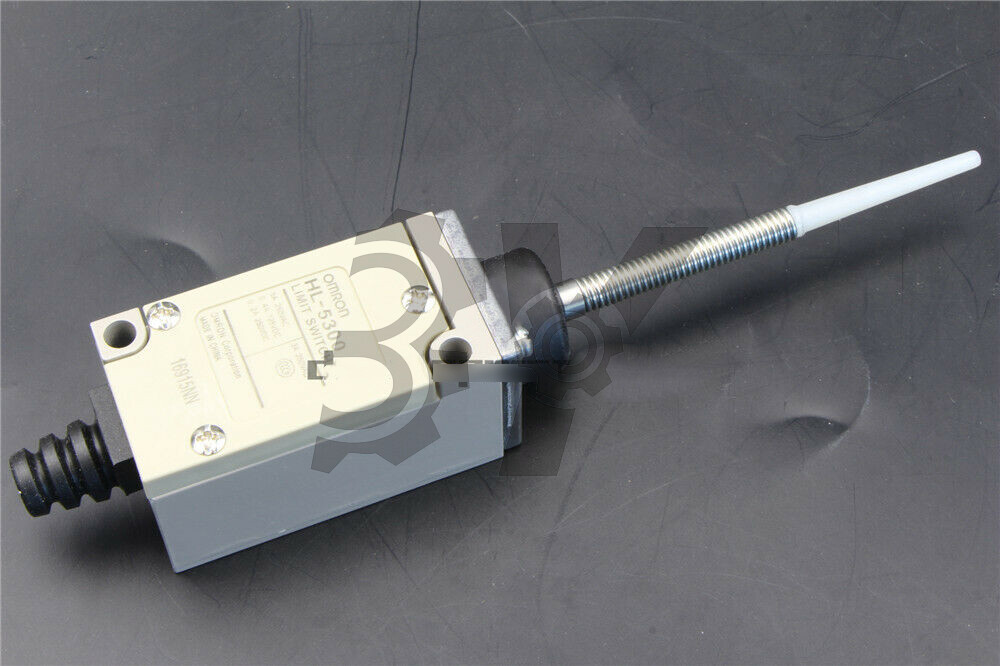 ONE OMRON Limit Switch HL-5300 HL 5300 NEW