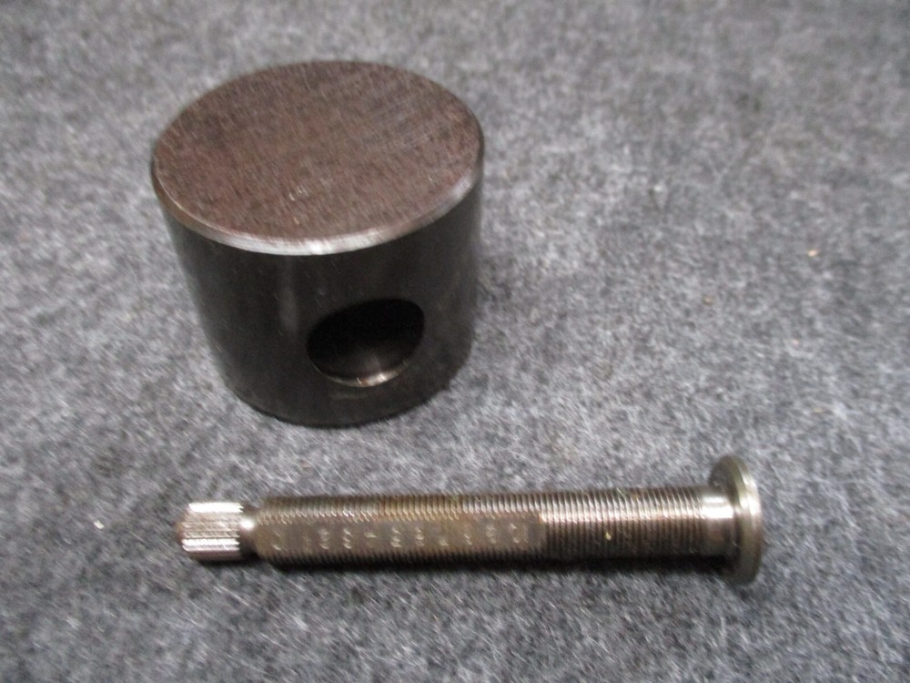 RCBS Uniflow Large Cylinder & Screw