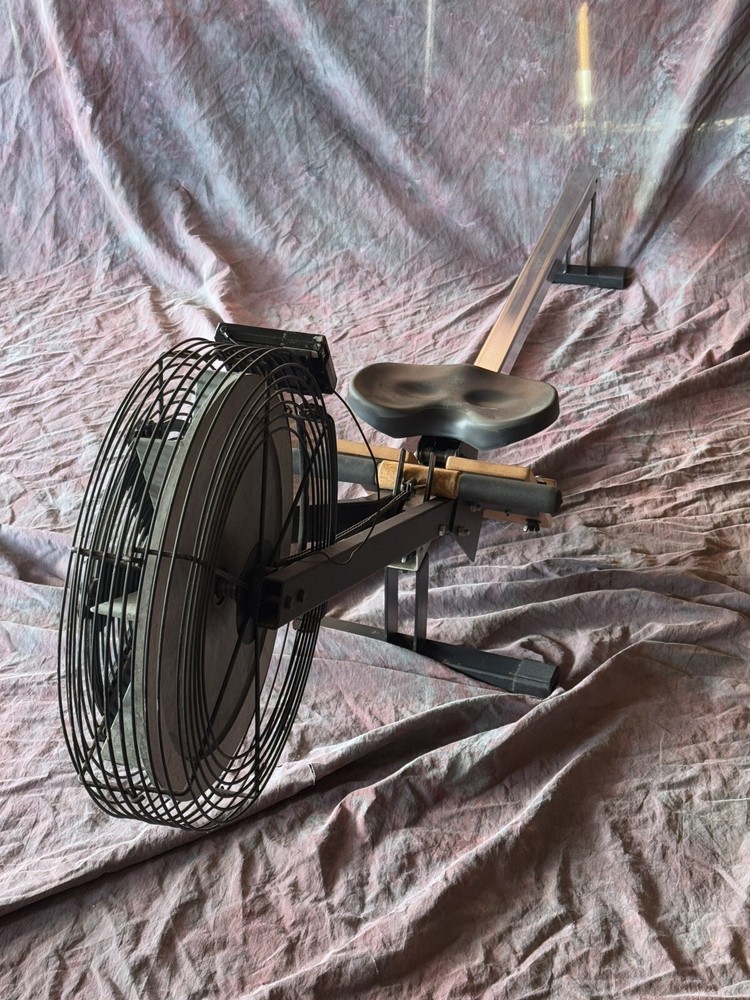Concept II rower With performance monitor