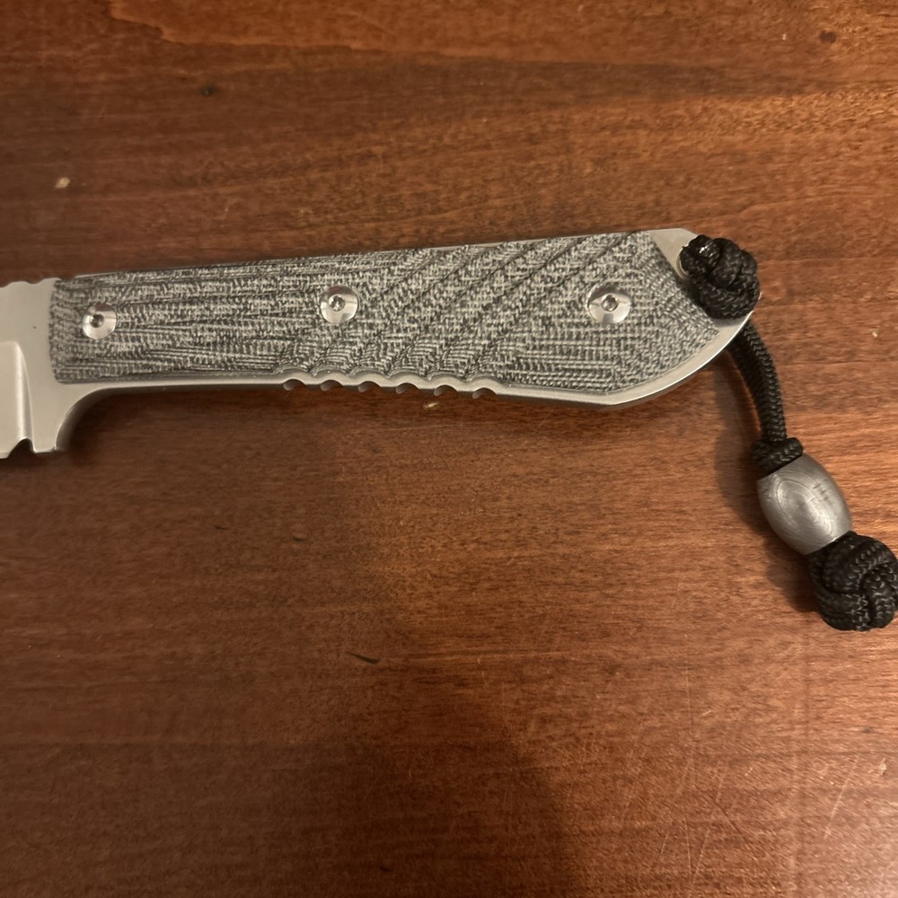 Reeves Insingo Black Canvas Micarta