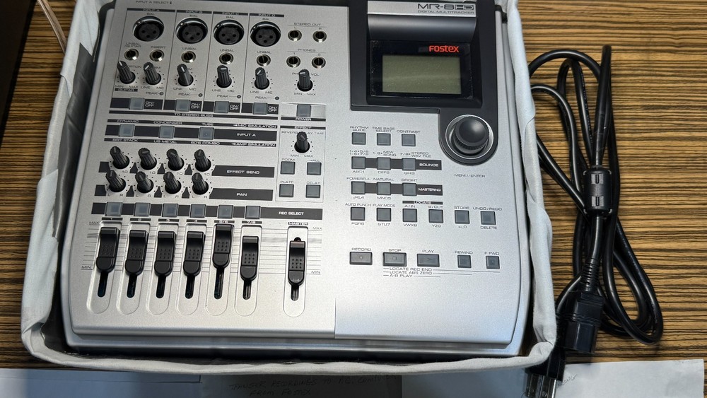 Fostex MR-8HD Digital Multitrack Recorder MR8HD - TESTED-