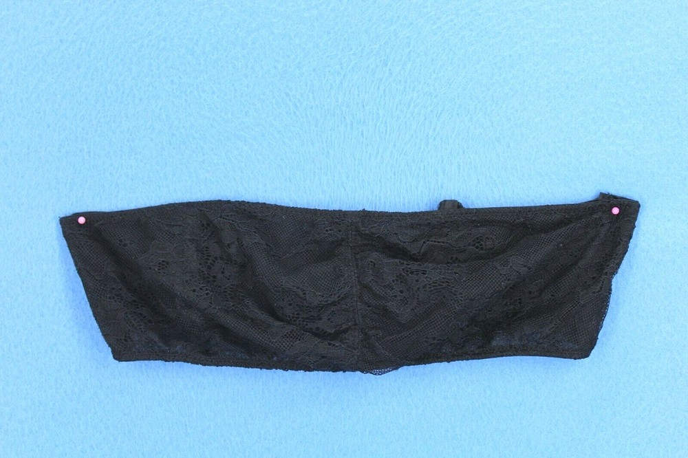 Kimchi Blue Lace Strapless Pull Over Bralette Unlined Bra Lot Size M #B2133
