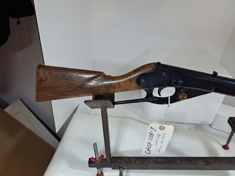 DAISY MODEL 1105 BB GUN ROGERS AR,
