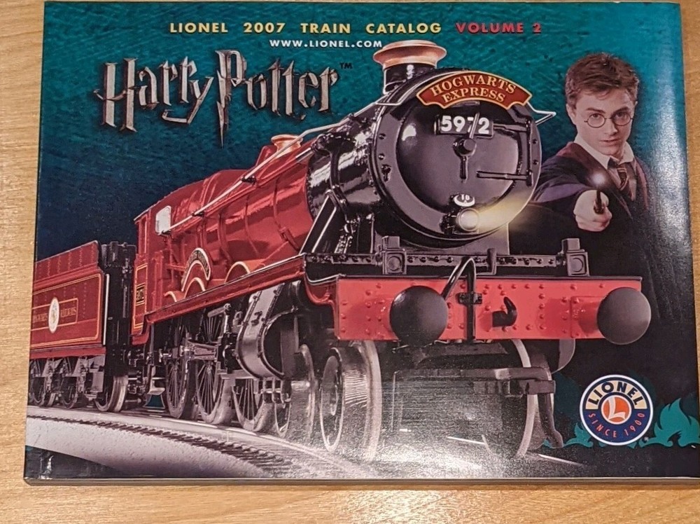 ✅ Lionel 2007 Train Catalog Volume 2