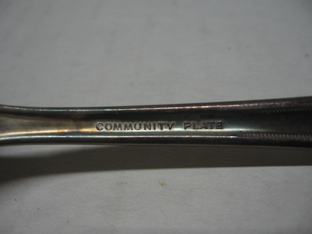 3 Solid Serving Spoons Oneida Community Plate Grosvenor 1921