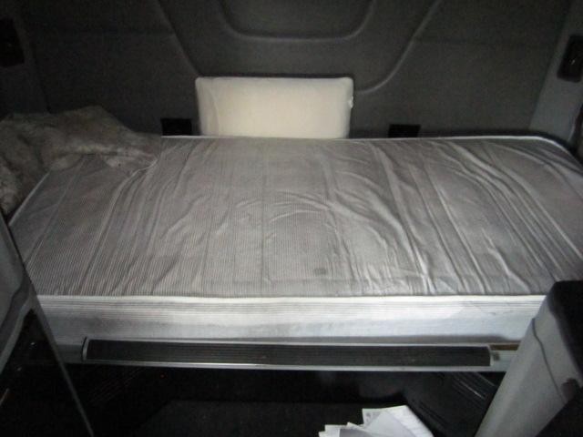 Replaces 2016 PETERBILT 579 SLEEPER BUNK ,  MD